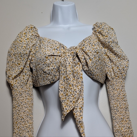 Love Tree Floral Puff Long Sleeve Tie Front Crop Top Ivory Yellow Cottagecore - Picture 3 of 11